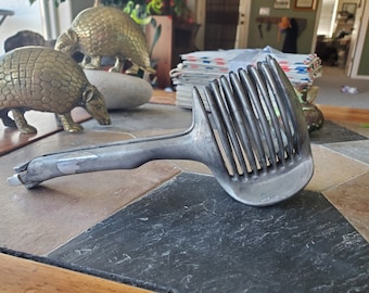Vintage Egg Slicer - Kitchen Tool - Mid-Century - Tomato Cutter - Onion Holder