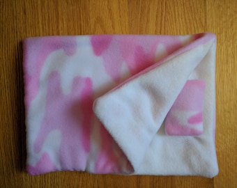 Critter Bag (pink camo & white)