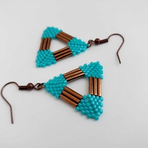 Peyote Triangle Earrings in Brown and Turquoise / Seed and Bugle Bead Jewelry image 6