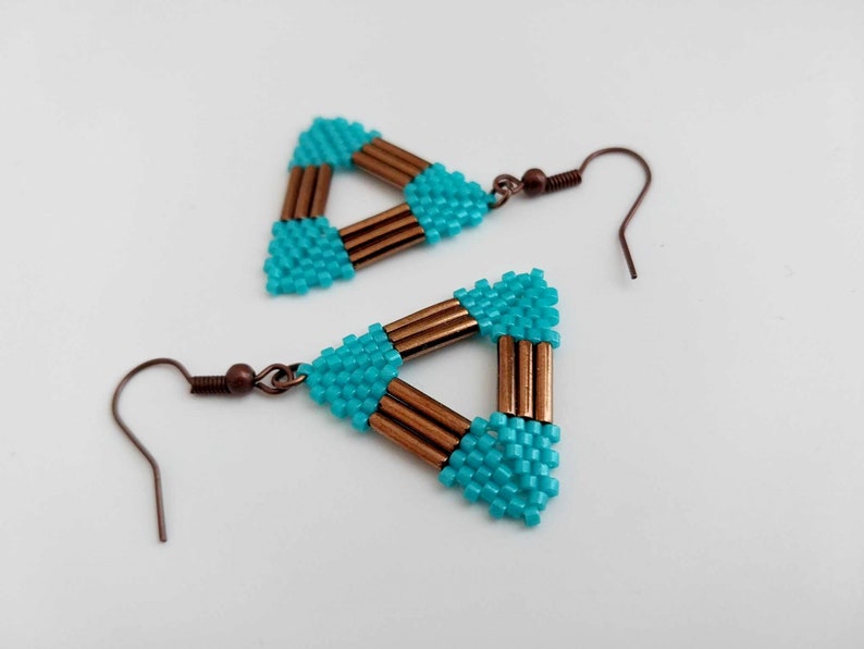 Peyote Triangle Earrings in Brown and Turquoise / Seed and Bugle Bead Jewelry image 6