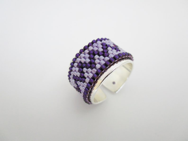 Adjustable Beaded Peyote Ring in Purple and Lilac  Seed Bead Jewelry