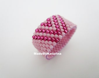 Beaded Peyote Ring in Rose and Raspberry / Seed Bead Jewelry / Choose Your Size