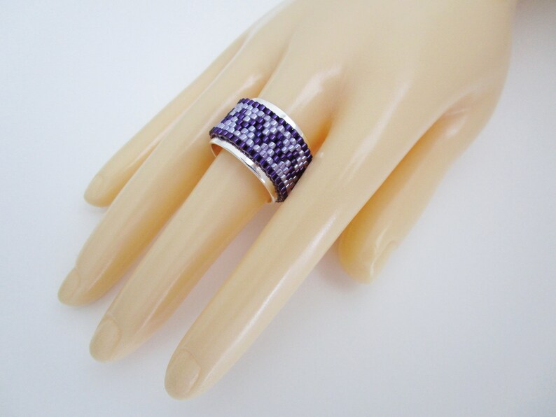 Adjustable Beaded Peyote Ring in Purple and Lilac Seed Bead Jewelry