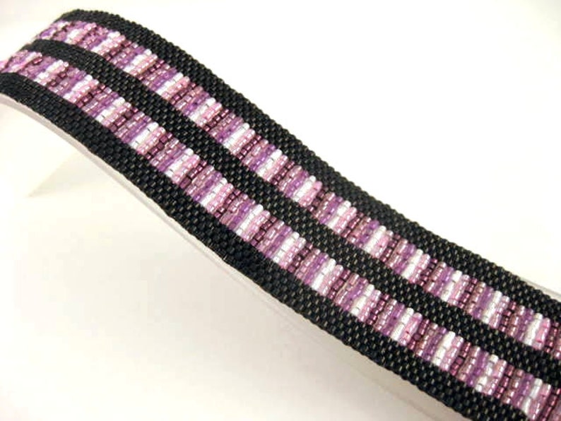 Adjustable Beaded Peyote Ring in Purple and Lilac Seed Bead Jewelry