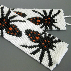 Peyote Pattern Spider INSTANT DOWNLOAD PDF Peyote Stitch Bracelet Pattern Halloween Peyote Pattern / Two Drop Even Peyote image 1