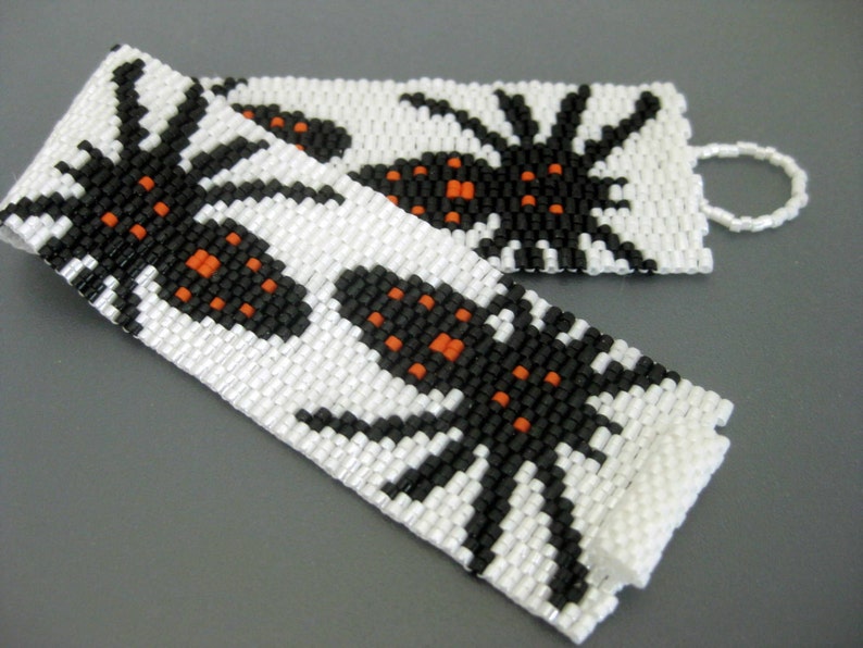 Peyote Pattern Spider INSTANT DOWNLOAD PDF Peyote Stitch Bracelet Pattern Halloween Peyote Pattern / Two Drop Even Peyote image 1