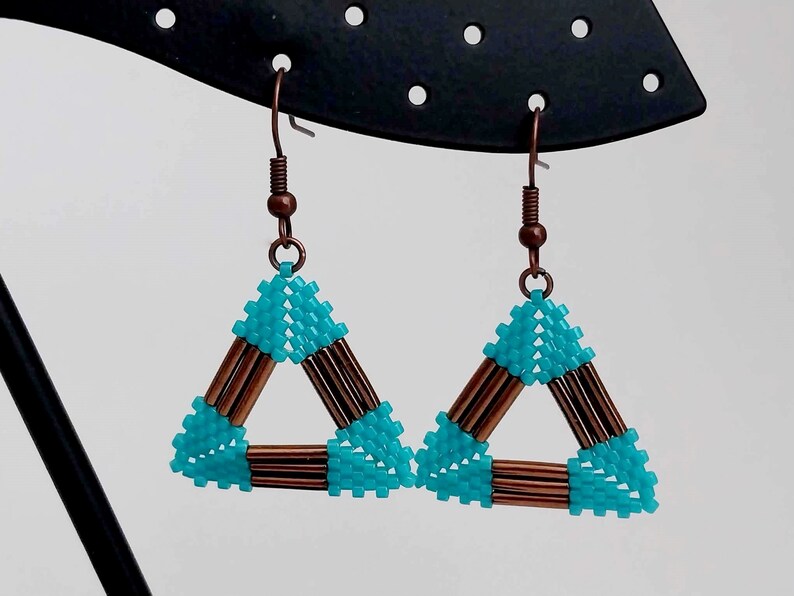 Peyote Triangle Earrings in Brown and Turquoise / Seed and Bugle Bead Jewelry image 9