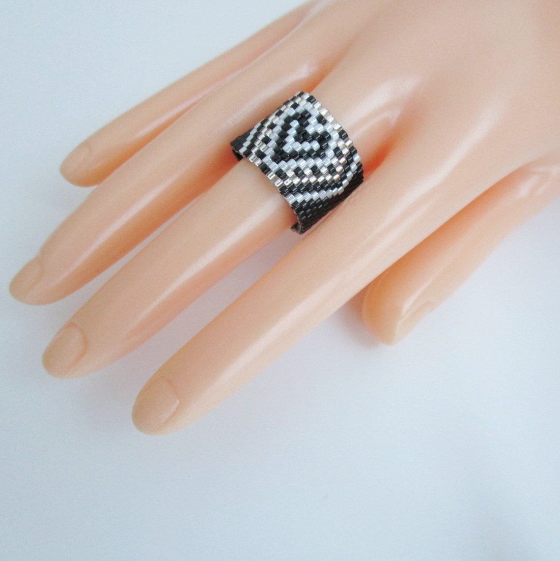 Beaded Black Heart Peyote Ring / Seed Bead Jewelry Etsy