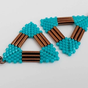 Peyote Triangle Earrings in Brown and Turquoise / Seed and Bugle Bead Jewelry image 3