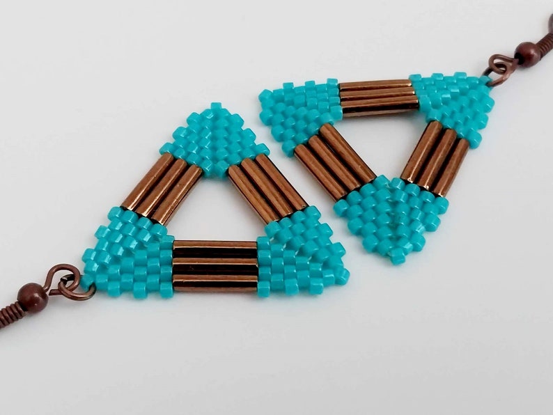 Peyote Triangle Earrings in Brown and Turquoise / Seed and Bugle Bead Jewelry image 3