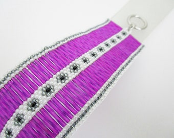 Beaded Purple Bracelet / Seed Bead Jewelry / Bugle Bead Bracelet