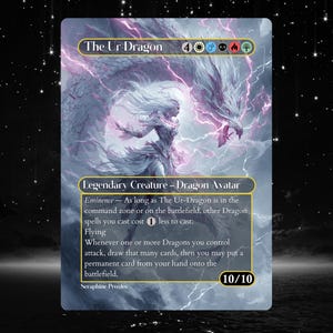 Puede incluir: Una carta de arte de fantasía con "The Ur-Dragon", un dragón y una figura humanoide en medio de una tormenta de rayos púrpuras. La carta está etiquetada como "Criatura Legendaria - Avatar Dragón" con texto que describe sus habilidades y una fuerza/resistencia de 10/10.