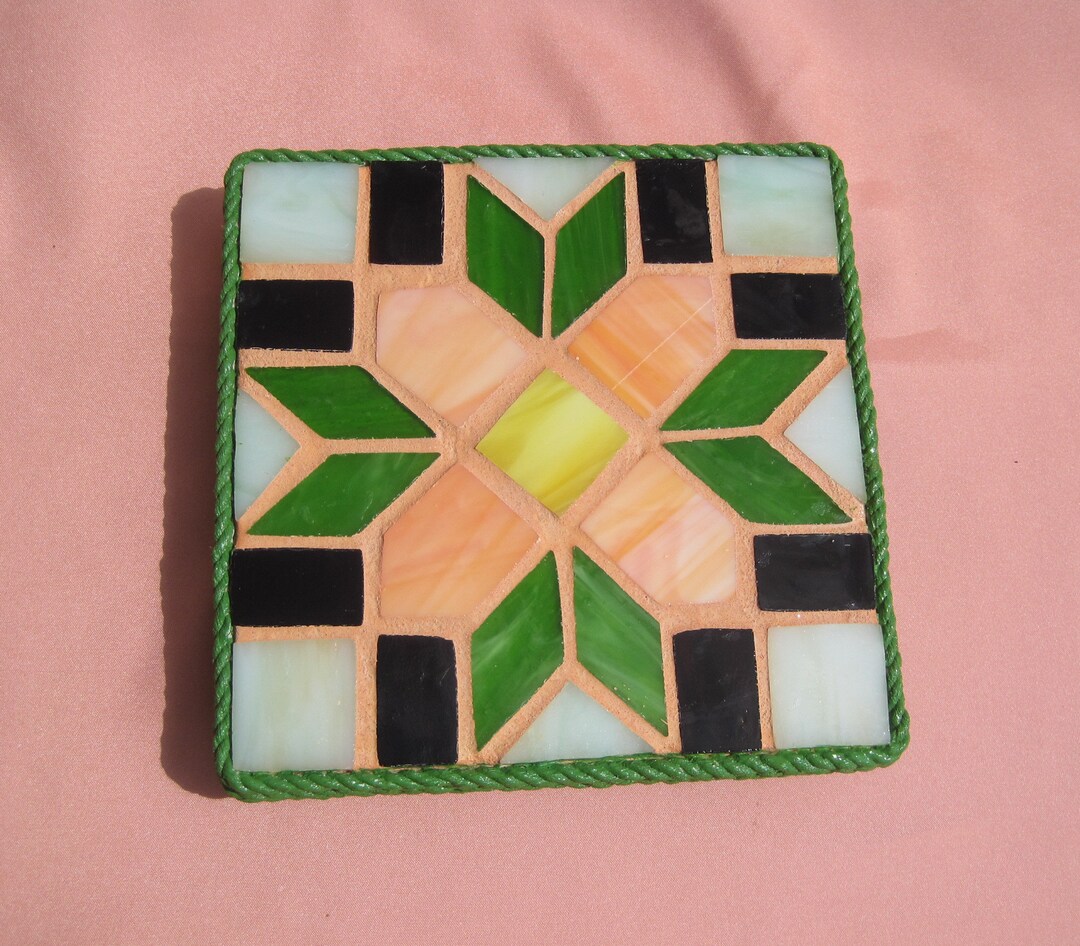 Mosaic Trivet. Hot Dish Mat, Glass Mosaic Hot Dish Holder, Green and