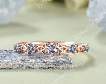 Vintage Alexandrite Wedding Band Rose Gold Celtic Ring Birthstone Irish Celtic Ring Alexandrite Ring Wedding Ring Anniversary Gifts for Her