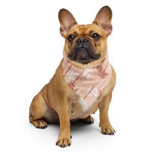 Bandana de palmeras rosas para perros y humanos