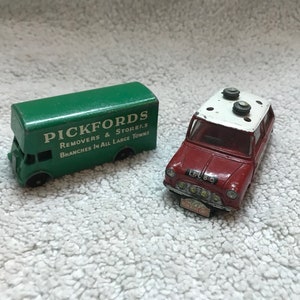 Corgi 339 BMC Mini Cooper &#39;S&#39; Monte Carlo Rallye (Rare Morris Badge) and Vintage Lesney Pickford Removal Van