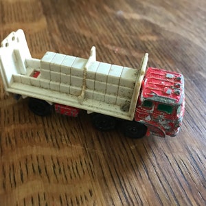 Vintage Tomica FUSO TRUCK SERIES 1/127 No.7 Samochód dostawczy Wyprodukowano w Japonii