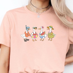 Summer Goose Shirt,Gooses Shirt,Funny Goose Shirt,Summer Vacation Tee,Goose Lover Gift,Shirt for Women,Tropical Vacation,Summer Trip Shirt