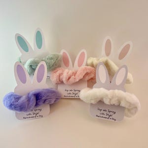 Soft & Stretchy Scrunchies – Premium Quality Hair Ties | Gentle, No-Hair-Damage, Fashionable for All Hair Types