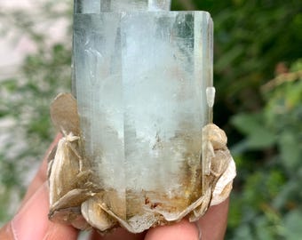 65.5 Gram, Natural Good Luster Blue Aquamarine Twin Crystals Combine With Muscovite Mica