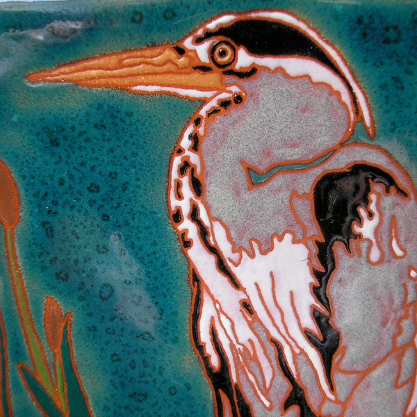 Great Blue Heron tile with rich detail in the arts and crafts style, great for bird lovers