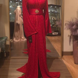 Fancy Caftan Sari Red, embroidered with Plain Tone threads, Moroccan dress, Kaftan, Bride dress, wedding caftan, Nikkah Dress,