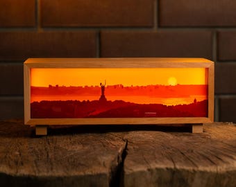 Shadow Box Night Light with City Skyline & Sunset – Wooden 3D Parallax Lamp, Warm LED Lightbox, Urban Ambient Decor, Gift for Home or Office