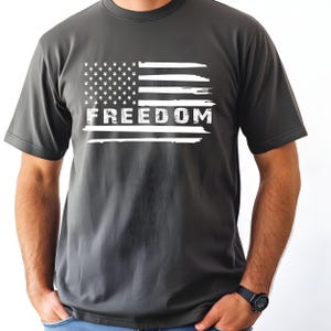 Comfort Colors Freiheit T-Shirt: Vaterländisches Militärgeschenk