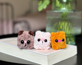 Portachiavi soffice e carino fatto a mano all'uncinetto, gatto all'uncinetto, pratico regalo per gli amanti dei gatti, gatto amigurumi fatto a mano