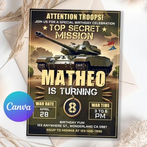 Op de afbeelding: Een verjaardagsuitnodiging met militair thema. De uitnodiging toont een groene tank, de tekst "ATTENTION TROOPS! TOP SECRET MISSION" en "MATHEO IS TURNING 8". De uitnodiging bevat de datum, tijd en RSVP-informatie.