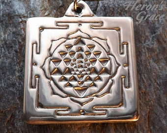 Sri Yantra Mandala - Pewter Pendant -Depicts all of Creation, Sacred Form from God to Earth and Back.- Hindu, Tibetan, Eastern Religions