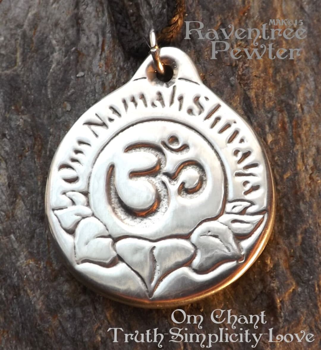 Om Chant Pewter Pendant Eastern Hindu Lotus Meditation - Etsy