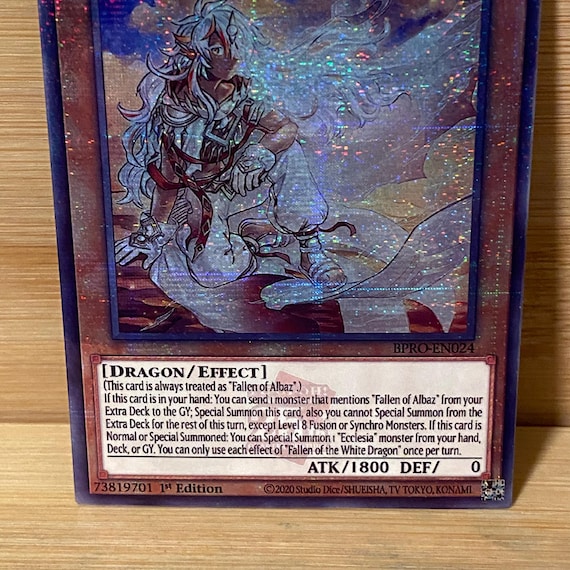 white dragon yugioh card Blue-Eyes QCAC-JP021 Quarter Century Rare 25th Japanese Art – BenBenModels very few have faced this awesome creature and lived to tell the tale. Yu-Gi-Oh! Blue-Eyes White Dragon -