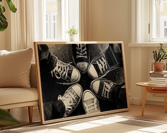 Foto de zapatillas Converse / Descarga digital en blanco y negro / Decoración artística original / Descarga instantánea imprimible