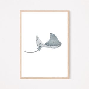 Poster Rochen Manta Ray A4 | Bild Kinderzimmer | Geschenk zur Geburt | Wandbild Babyzimmer | Tierposter | Kinderposter