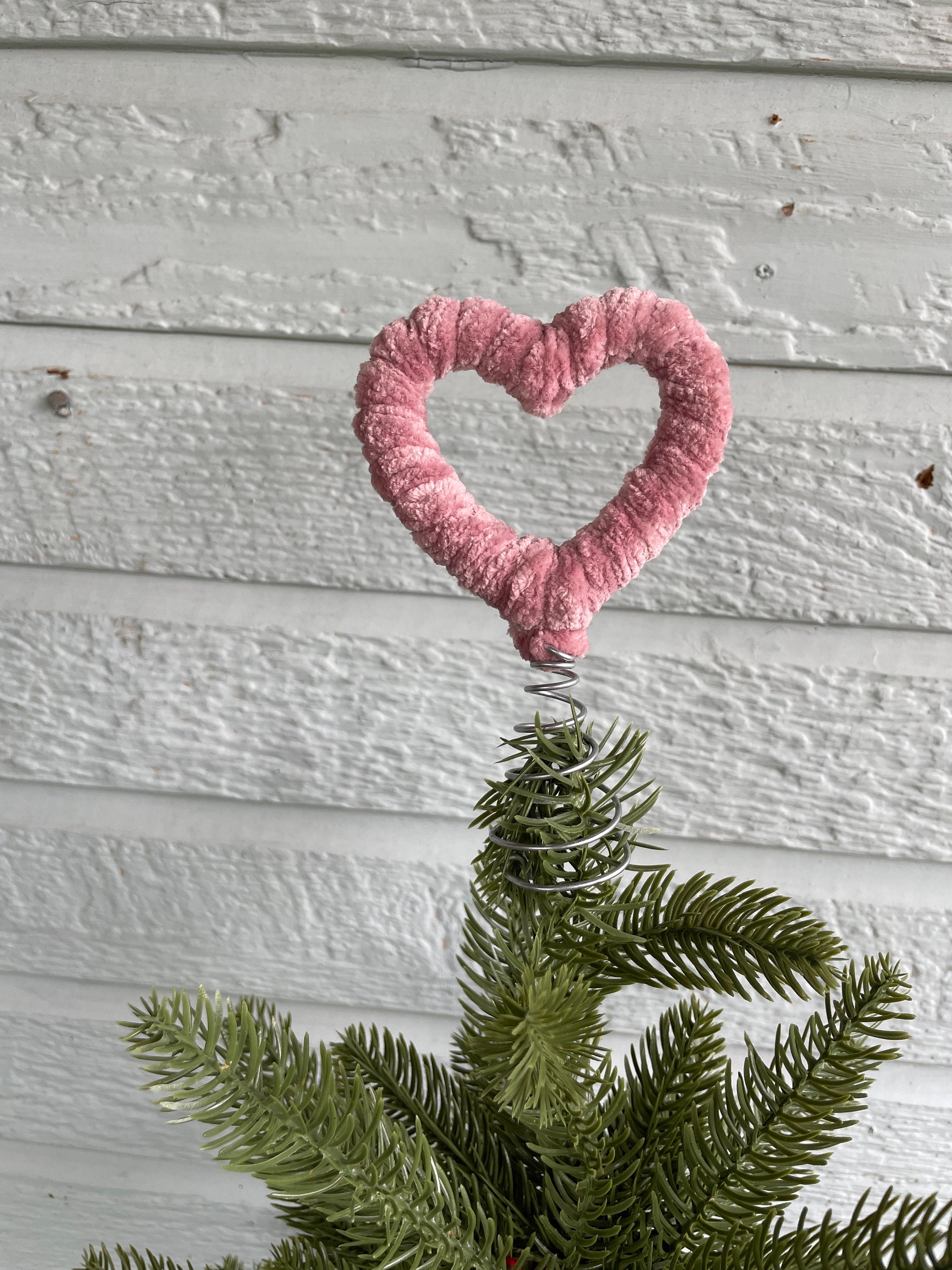 Heart Tree Topper Wood Heart With Wire Twist for Valentine Tree Topper 