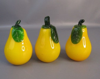 Lot of 3 Art Glass Hand Blown Pears Yellow & Green 4.75" Pear Fruit