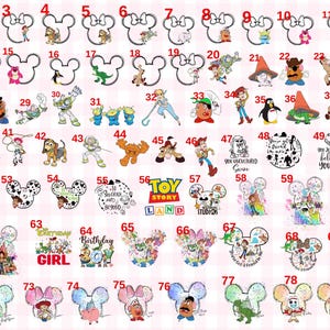 Puede incluir: Una colecci&oacute;n de 80 llaveros con personajes, con varios personajes y dise&ntilde;os de dibujos animados. Los llaveros tienen forma de cabezas de Mickey Mouse, con im&aacute;genes coloridas de personajes como Woody, Buzz Lightyear y princesas de Disney. Los llaveros son de metal y pl&aacute;stico.