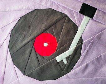 Retro Vinyl Digital Paper Piecing Pattern | Downloadable PDF | FPP Record Player | Vintage Block for Original Quilting | Various Sizes