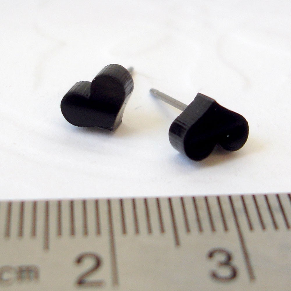 Little Black Heart Earrings - Etsy