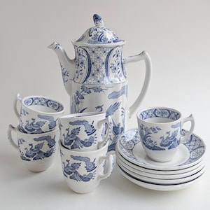 Antique Furnivals Coffee Set, Blue and White 'Old Chelsea' Coffee Pot with Five Demitasse Cups and Saucers