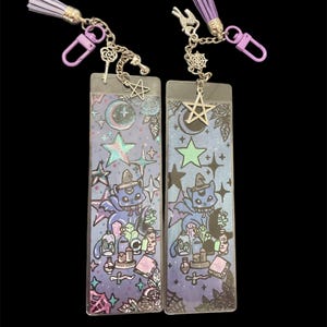 Handmade magical anime kitty bookmarks/ Kawaii hand painted glitter bookmarks/ Bookmark with keychain and charms/ Gift for book lovers