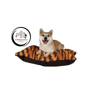 Halloween dog bed 2025