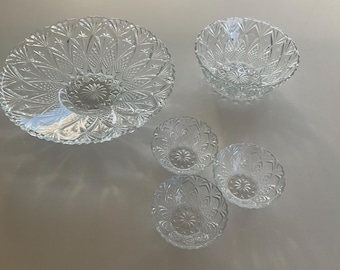 Vintage Clear Depression Cut Serving Glass Bowls Assorted Sizes. 1980s Kitchenware