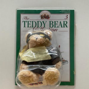 Vintage Teddy Bear Collection Issue 3 - Peter the Pilot. 1980s Collectable Magazine