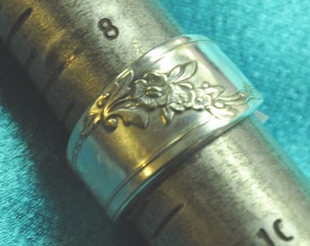 Spoon Ring Queen Bess Vintage Reclaimed Silverware Jewelry