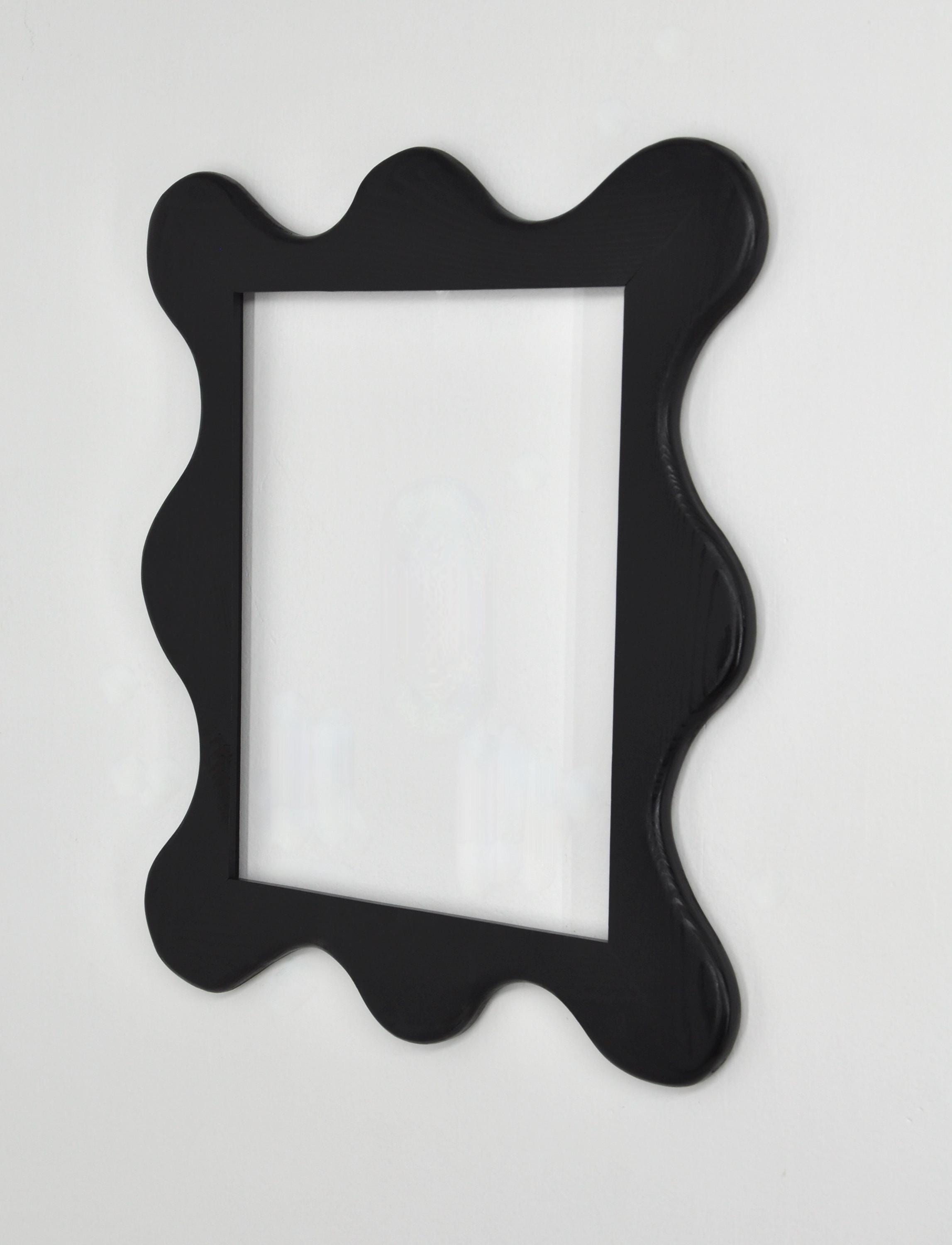 【お値下げ歓迎中】額 アイアンフレーム ヴィンテージ風 11x14 Funky Picture Frame With Acrylic Glass Backing and