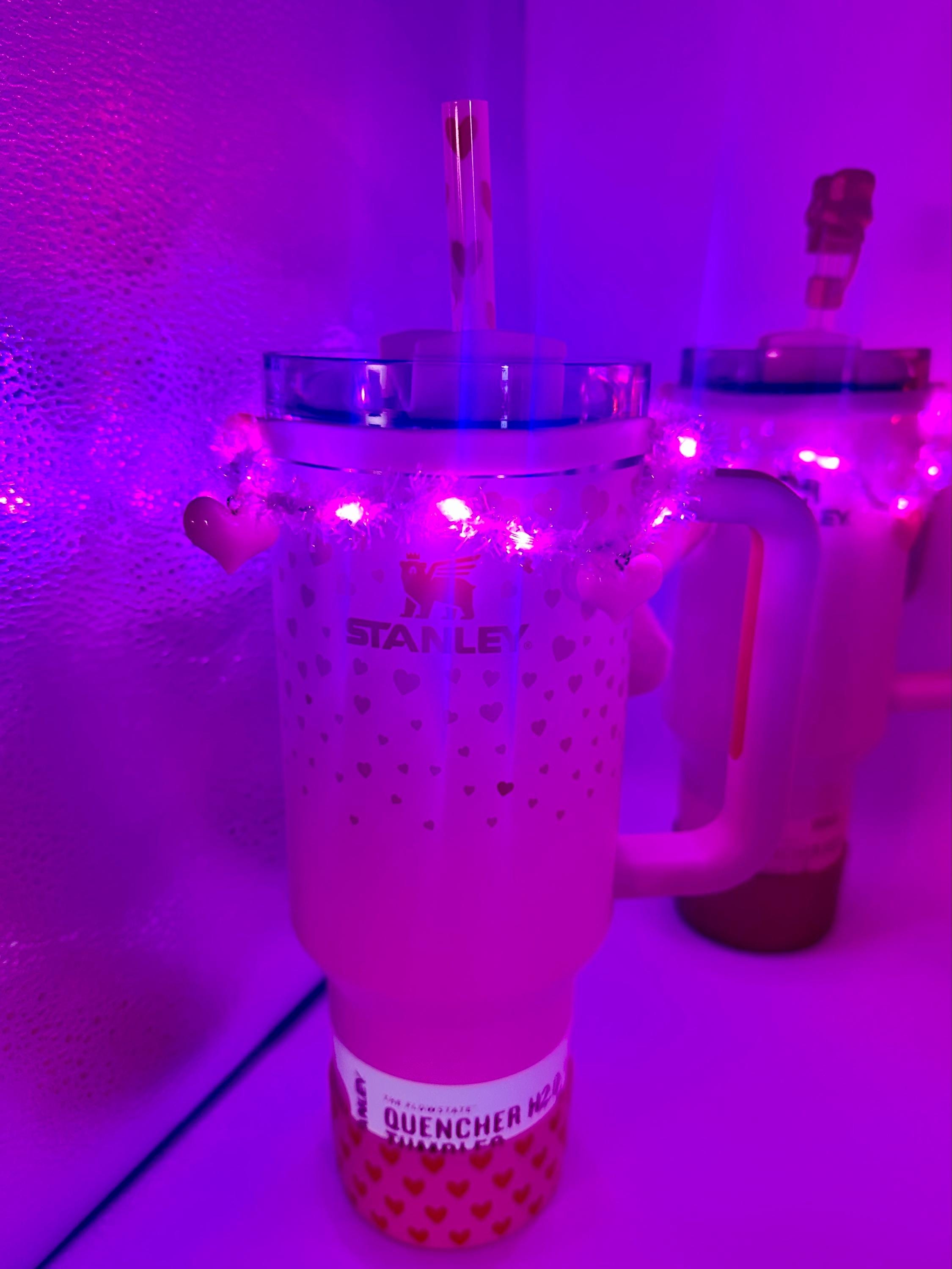 Light Up Valentine’s Day Garland | Tumbler or Water Bottle Charm | Red Pink Heart | Red and White Valentines Accessory | Pink Valentines Day