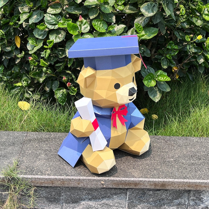 Graduation Bear Papercraft SVG Template - Diy 3D Paper Graduation Bear ...