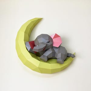 Elefante che dorme sulla luna, modello PDF in formato cartaceo, modello SVG per progetti Cricut - Kit fai da te, decorazione da parete - Elefante Low Poly